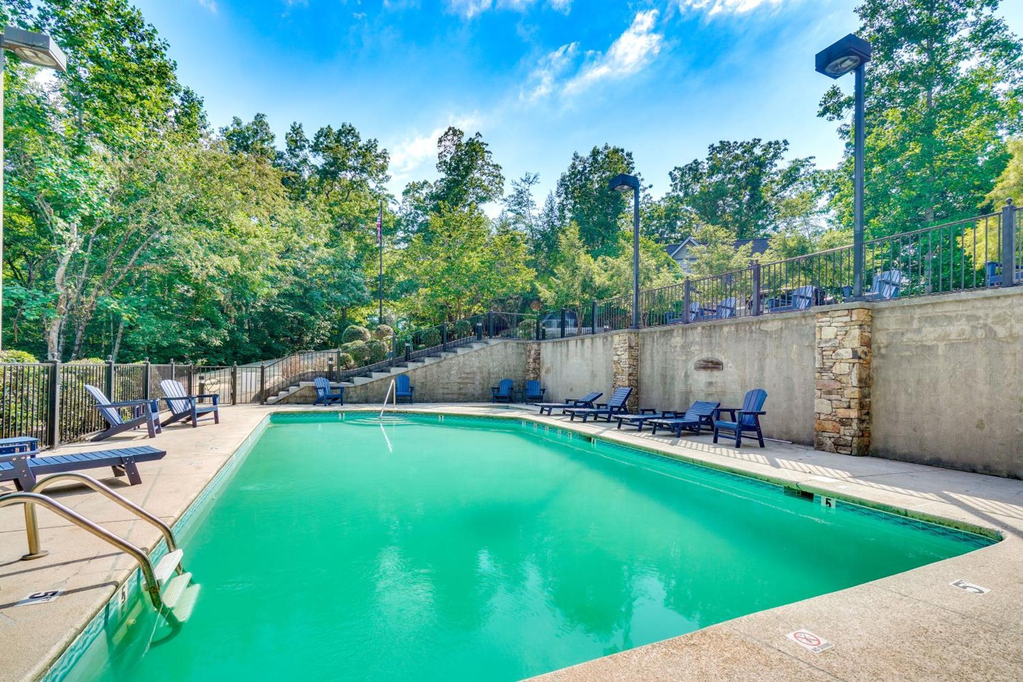 Smoky Mountain Cabin With Deck And Hot Tub! Pigeon Forge Exterior photo